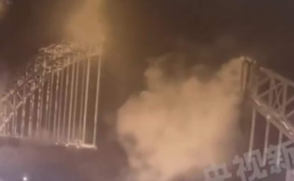 12 Killed, 4 Missing As Bridge Collapses In China