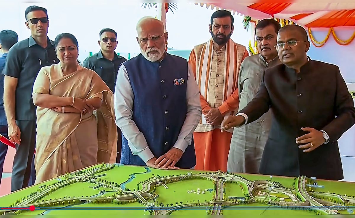 PM Modi Inaugurates 2 Highway Projects In Big Push To Declog Delhi