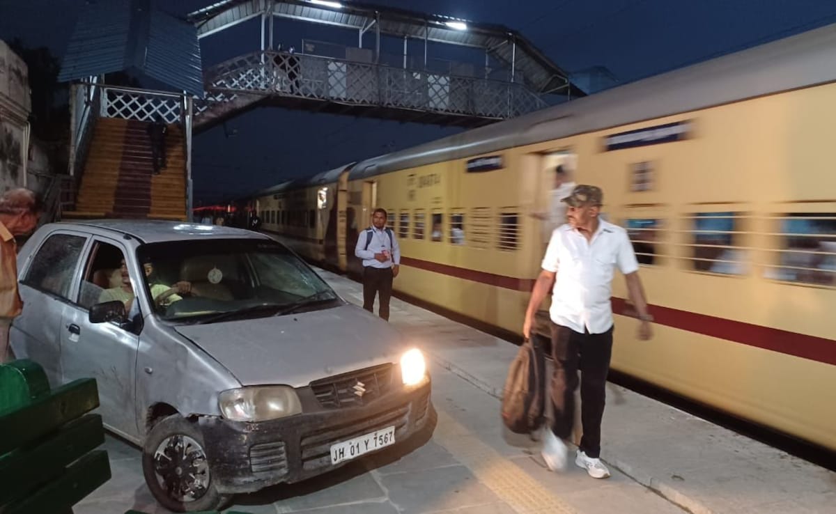 Video: Drunk Army Man Drives Car Onto Railway Platform In Meerut