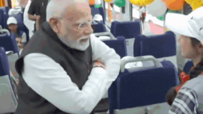 Watch: PM Modi launches 3 Vande Bharat Express trains, Bengaluru Metro’s yellow line