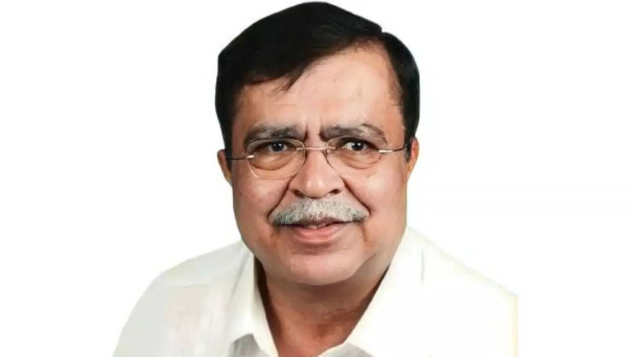 ‘Vote theft’ row splits K’taka Cong: Minister contradicts Rahul; asked to quit