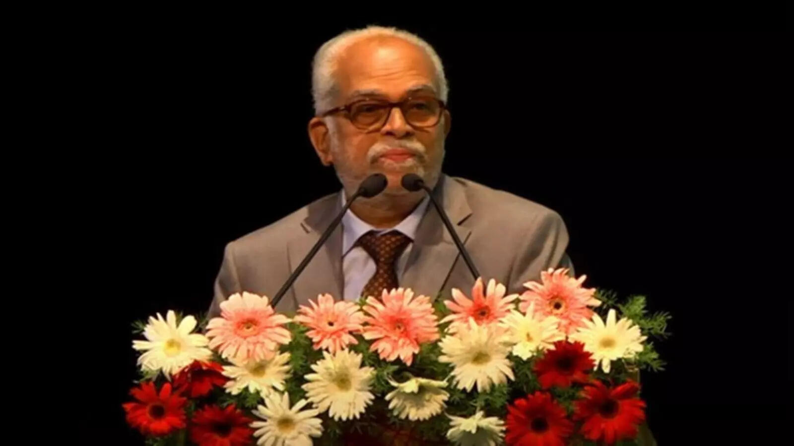 ‘It’s an opportunity to propagate ideals of Constitution’: Ex-SC judge on VP candidature