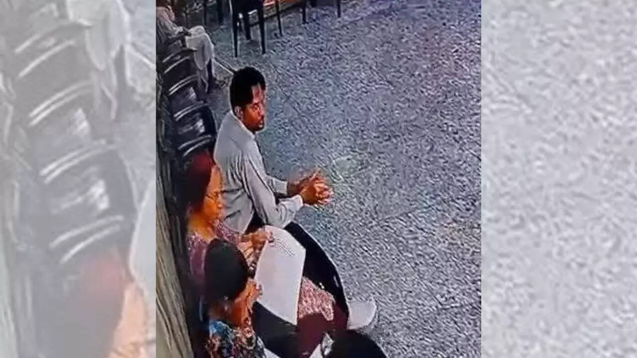 Delhi CM attacked: Planned crime? Accused visited the city for first time