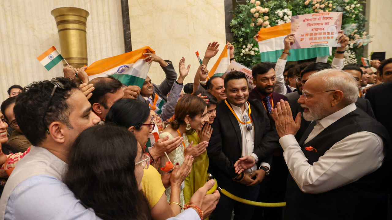 ‘Vande Mataram’ in China: PM Modi gets warm welcome in Tianjin