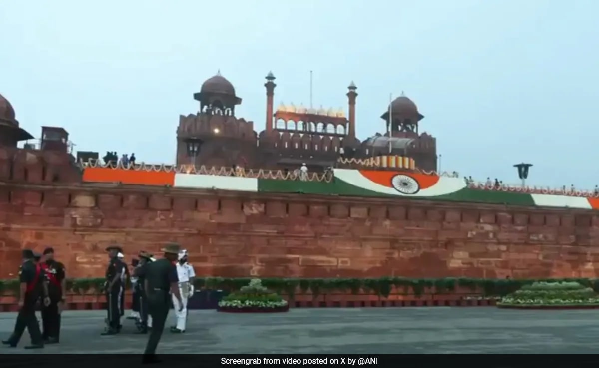 Independence Day Live Updates: PM Modi Arrives At Red Fort For Independence Day Celebrations