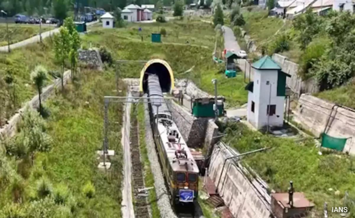 600 Kilometres In 18 Hours: First Freight Train Reaches Kashmir’s Anantnag