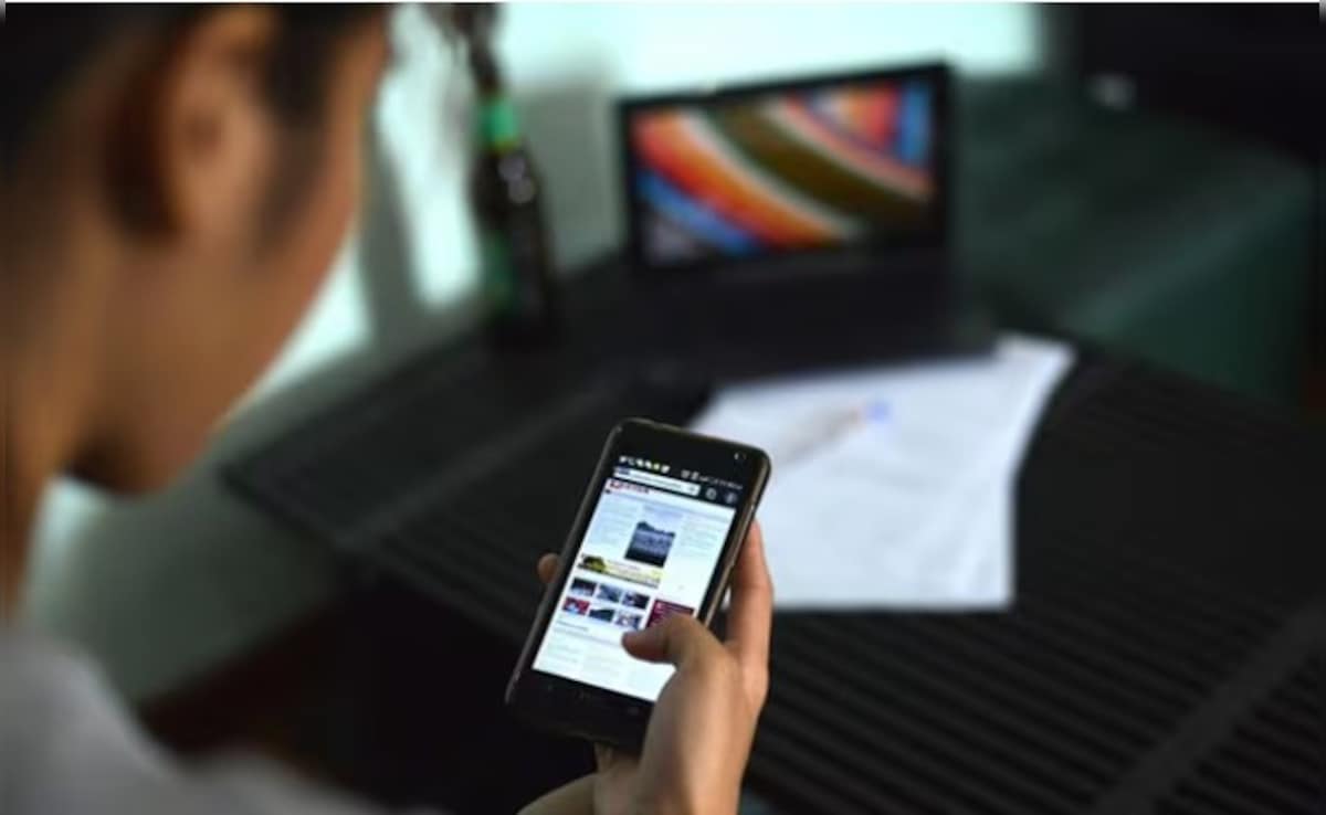 Major Internet Outage Hits Pakistan, Disrupts Businesses And Daily Life