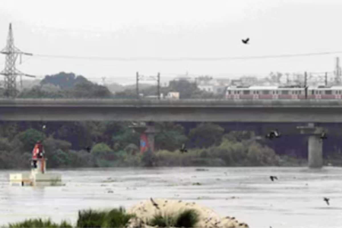 Yamuna Nears Danger Mark; Delhi Govt Issues Flood Alert After Haryana Releases Water