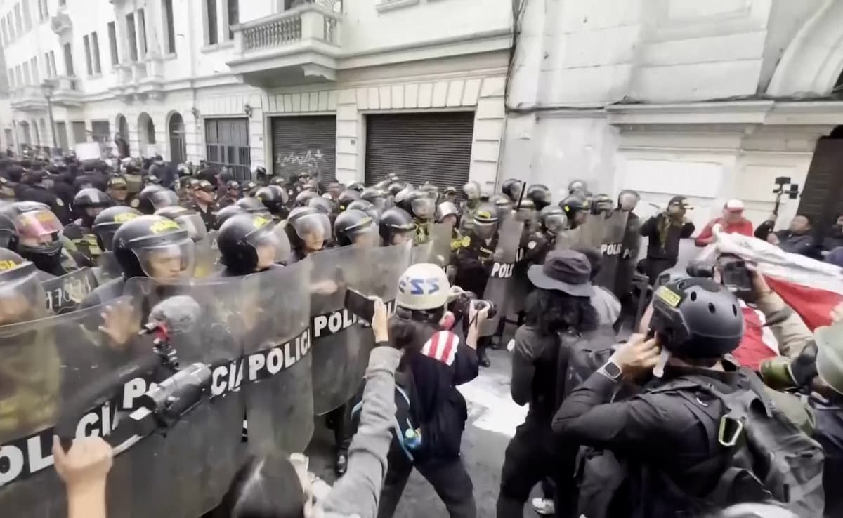 Pics: Violent Youth-Led Protests In Peru Target President Boluarte’s Government