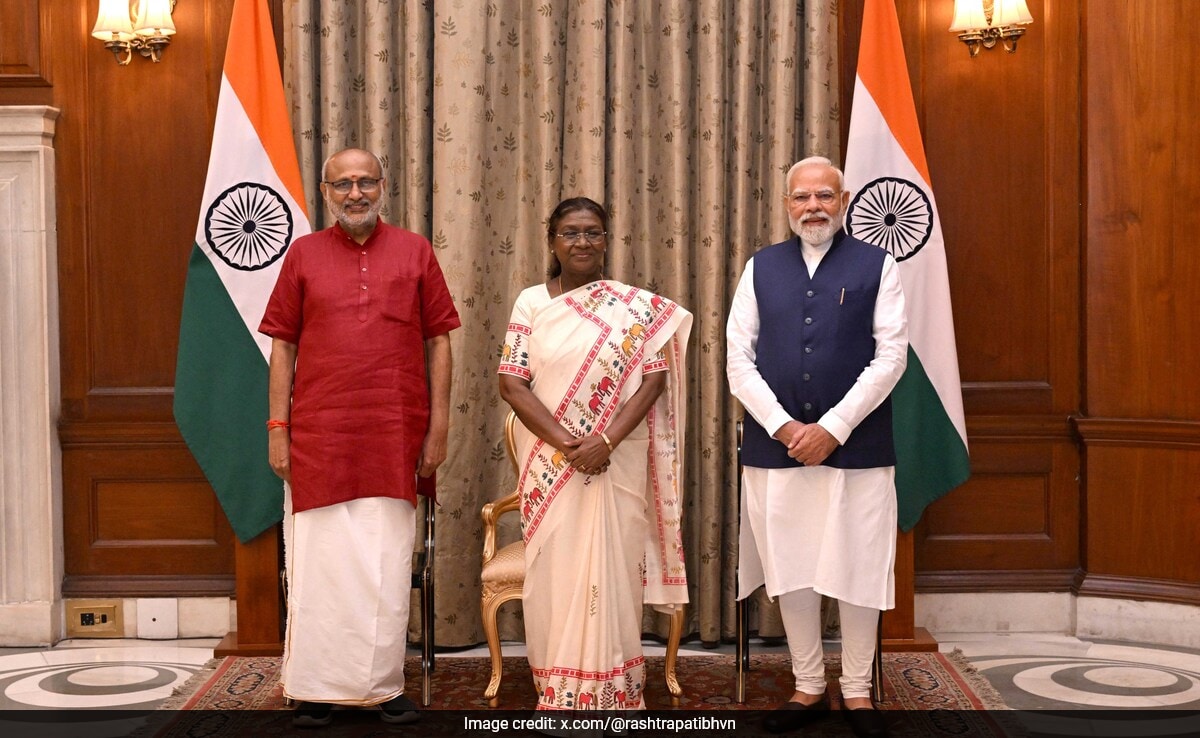 CP Radhakrishnan Takes Oath As 15th Vice President, J Dhankhar Present