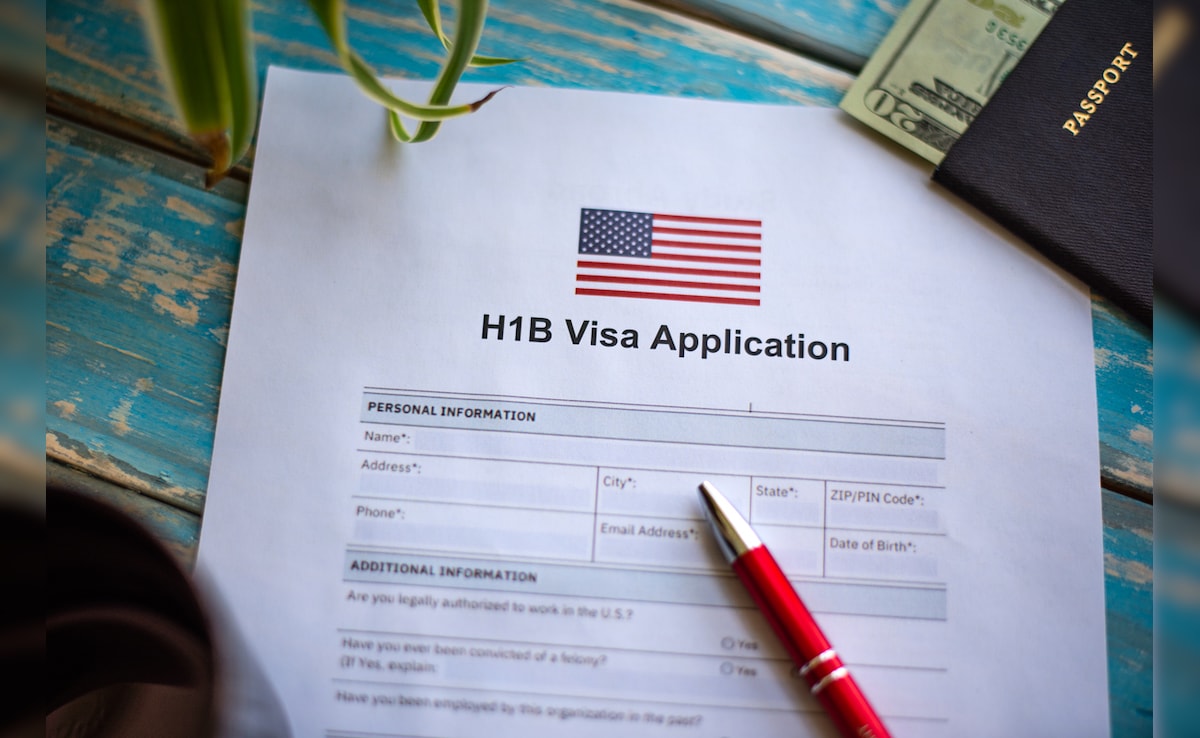 Revised H-1B Fee Only For New Applicants, Won’t Affect Renewals Either: Sources