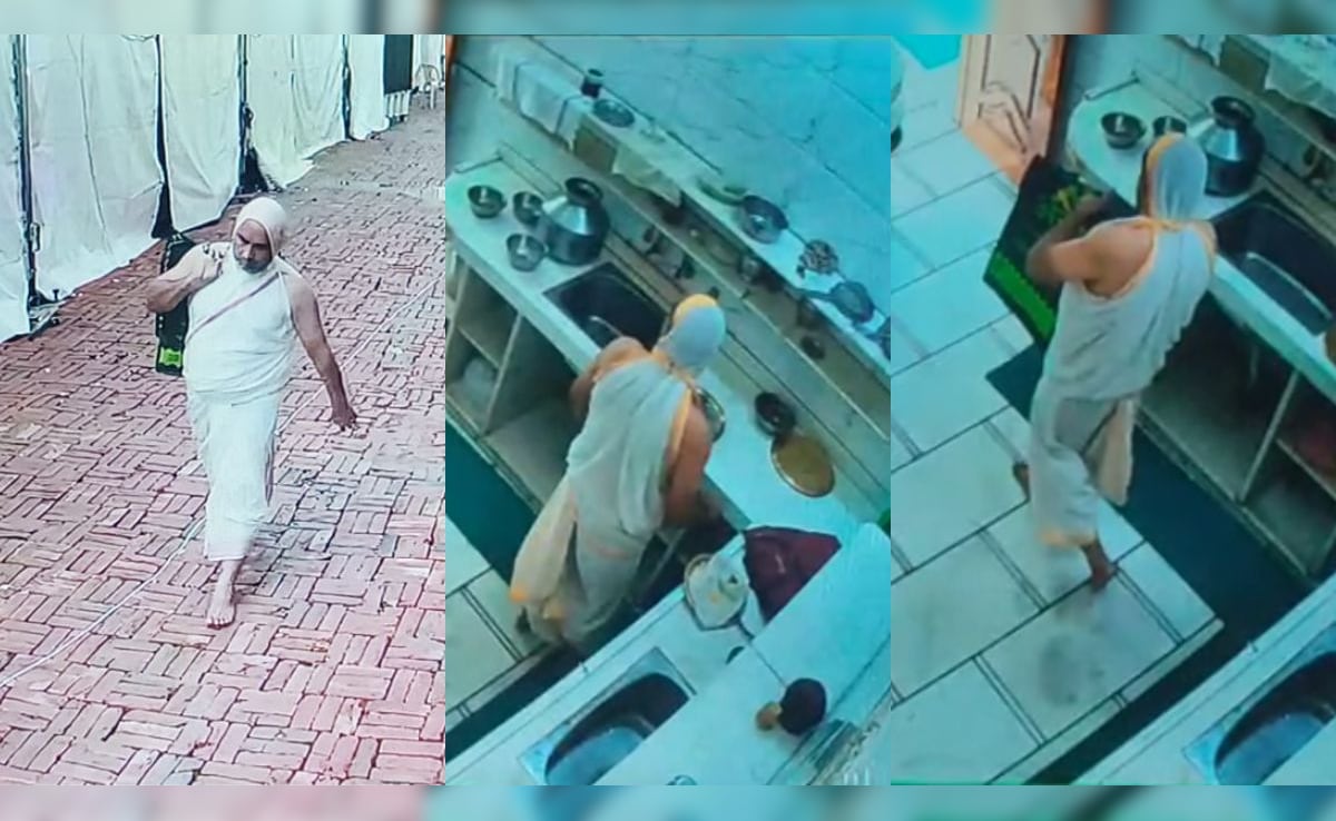 Golden ‘Kalash’ Worth A Crore Stolen From Red Fort Jain Event, CCTV Shows