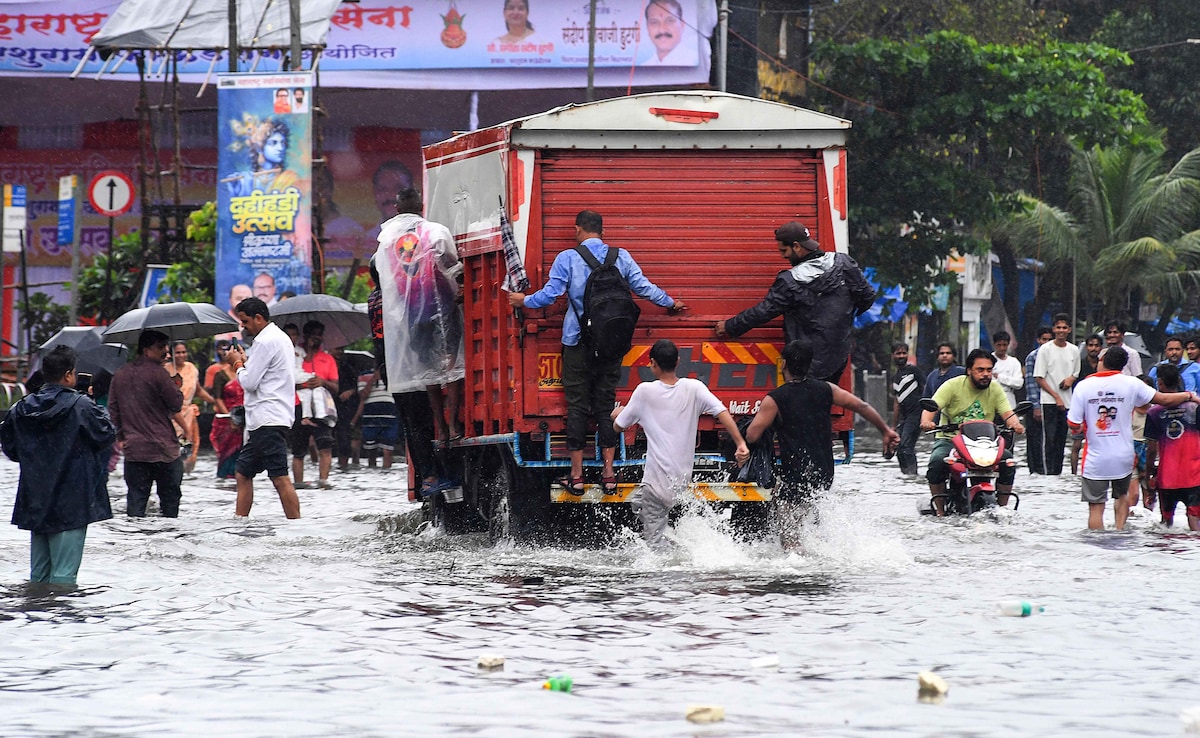 Heavy Overnight Rain In Mumbai, Local Trains See Delays, No Bus Diversions
