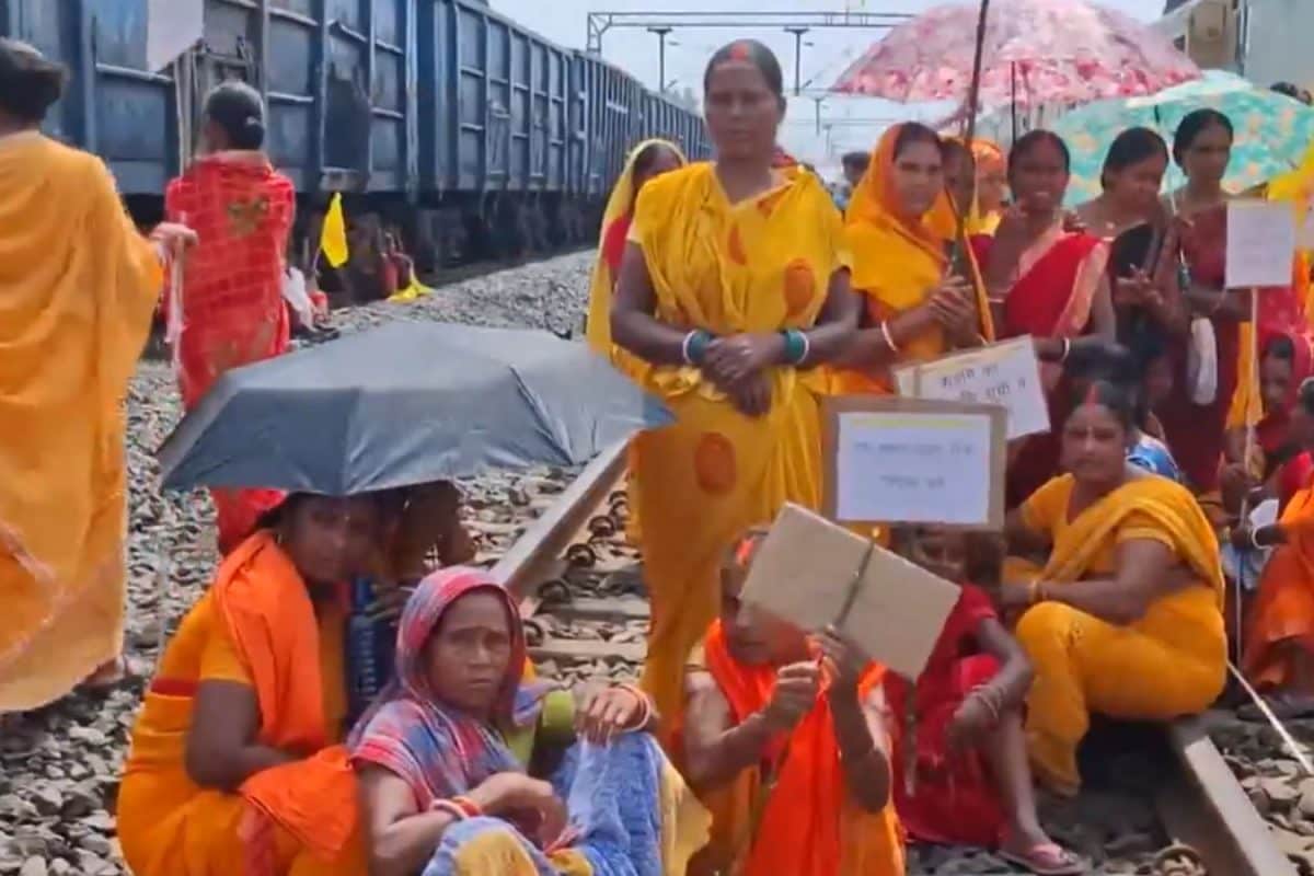 Several Trains Affected In South Eastern Railway Due To Blockade By Kurmis: Complete List