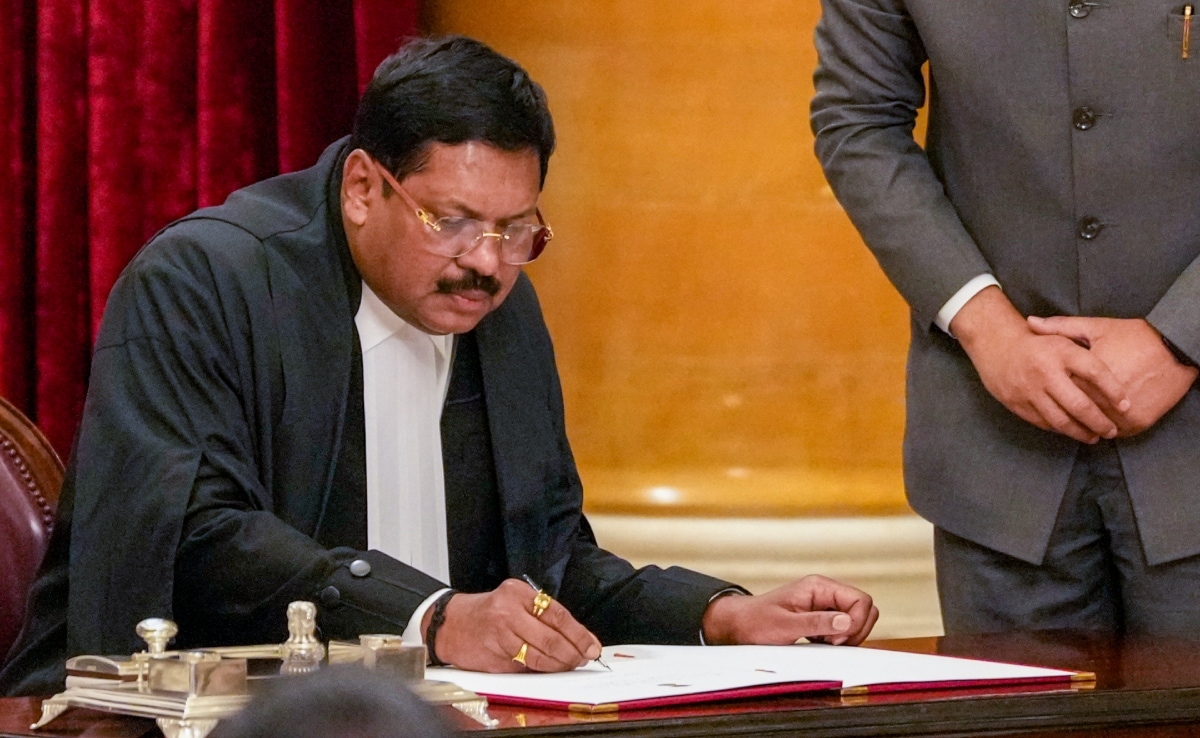 “I Respect All Religions”: Chief Justice BR Gavai After Deity Remark Row