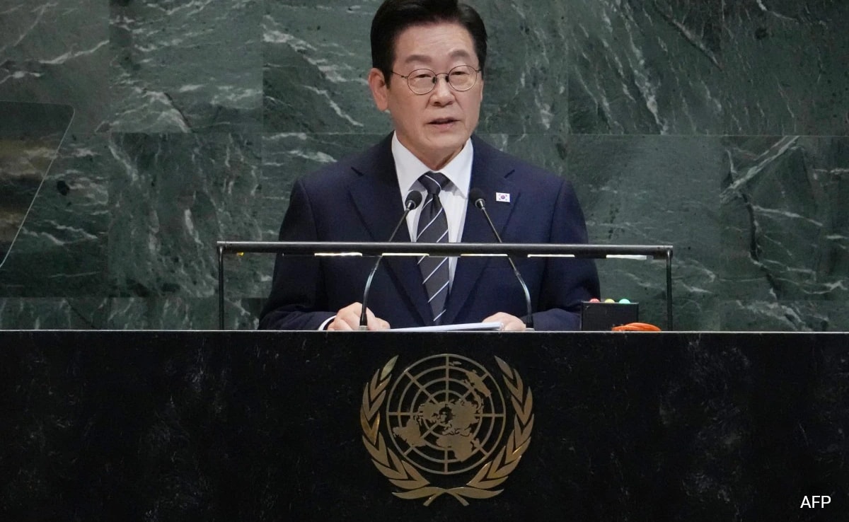South Korea Vows To End “Unnecessary Military Tensions” With North Korea
