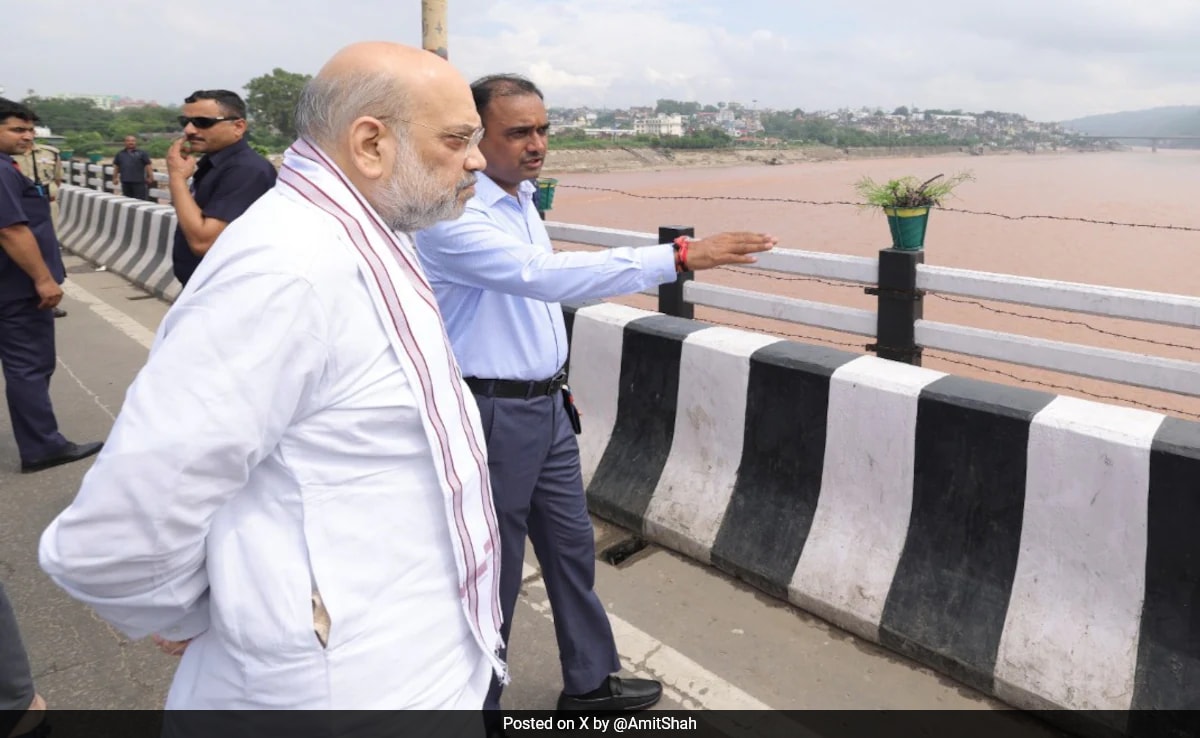 Amit Shah’s Plane Diverted To Jaipur Due To Bad Weather In Delhi