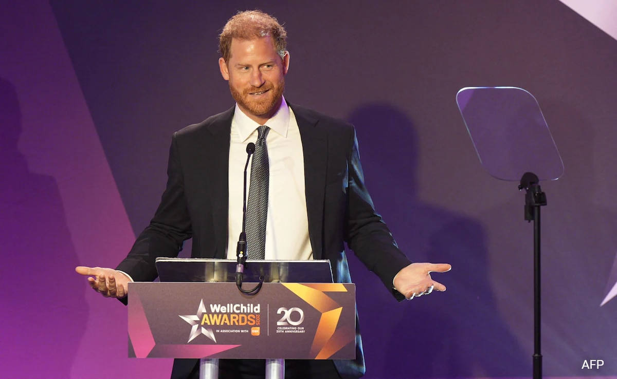 Prince Harry Returns To UK Amid Rumours Of King Charles Meeting