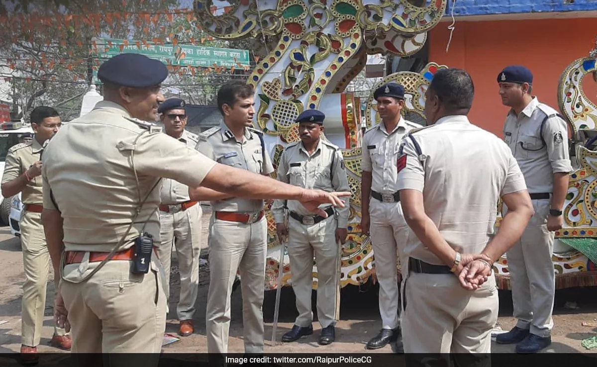 After Arrests Over Raipur ‘Nude Party’, Women’s Commission Seeks Report