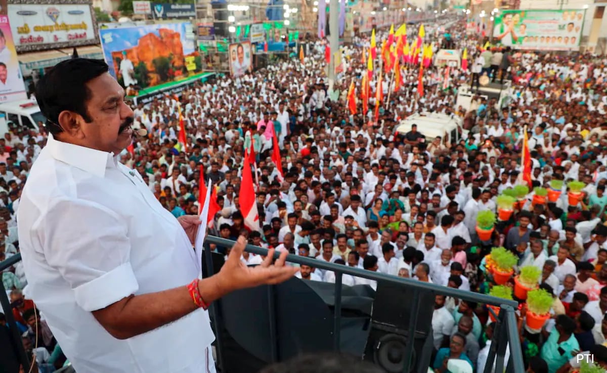 To Placate Disgruntled Thevars, EPS Seeks Bharat Ratna For Community Leader