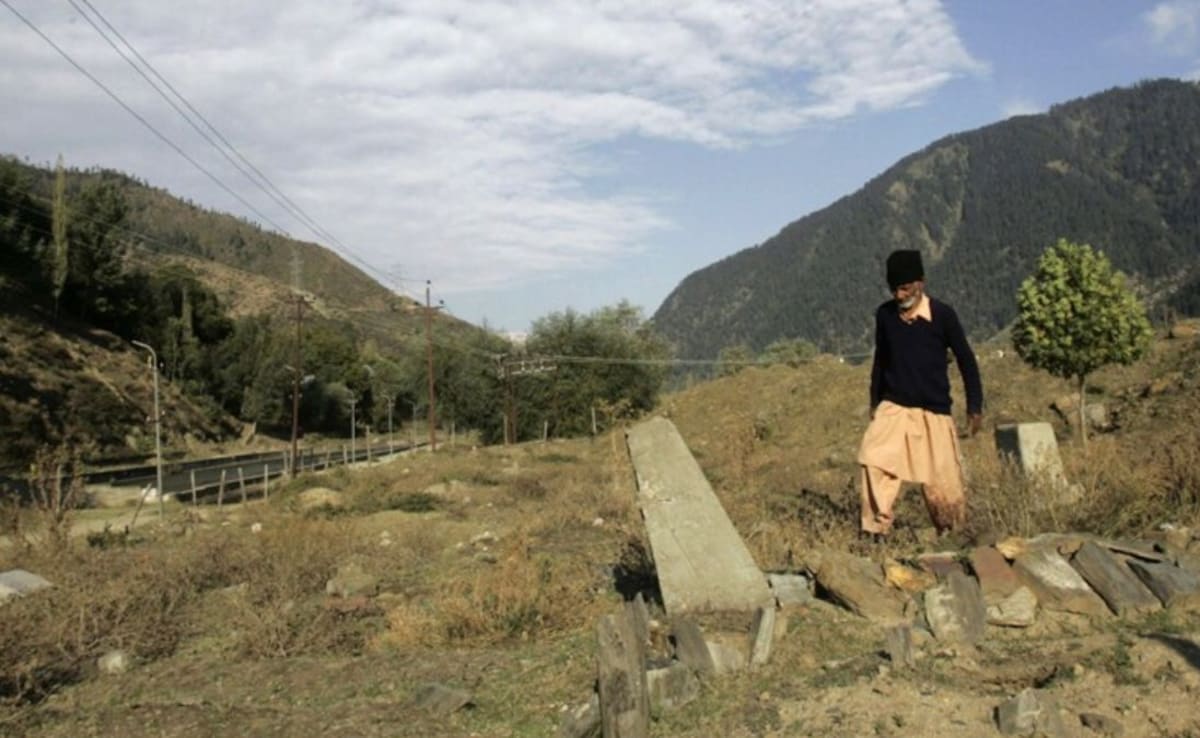 “Unmarked Kashmir Graves Claim Is Propaganda, Fabricated Narrative”: Study