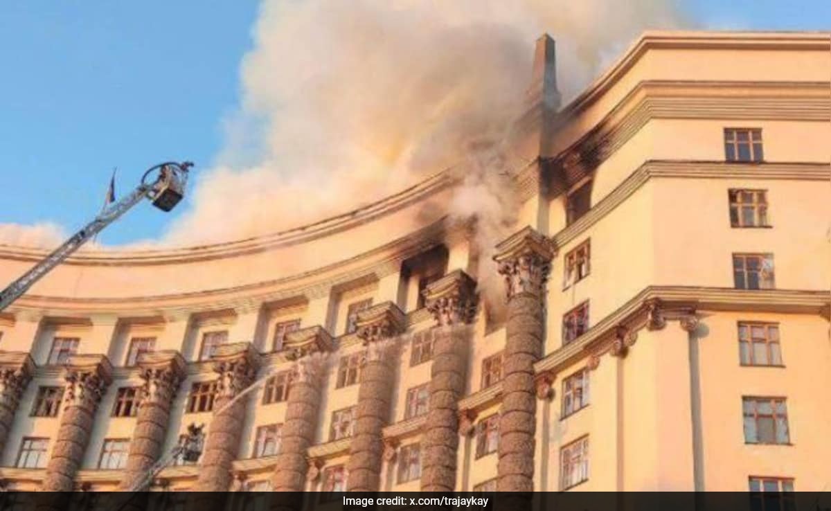 Smoke Seen Rising From Ukraine’s Cabinet Building After Russian Strikes