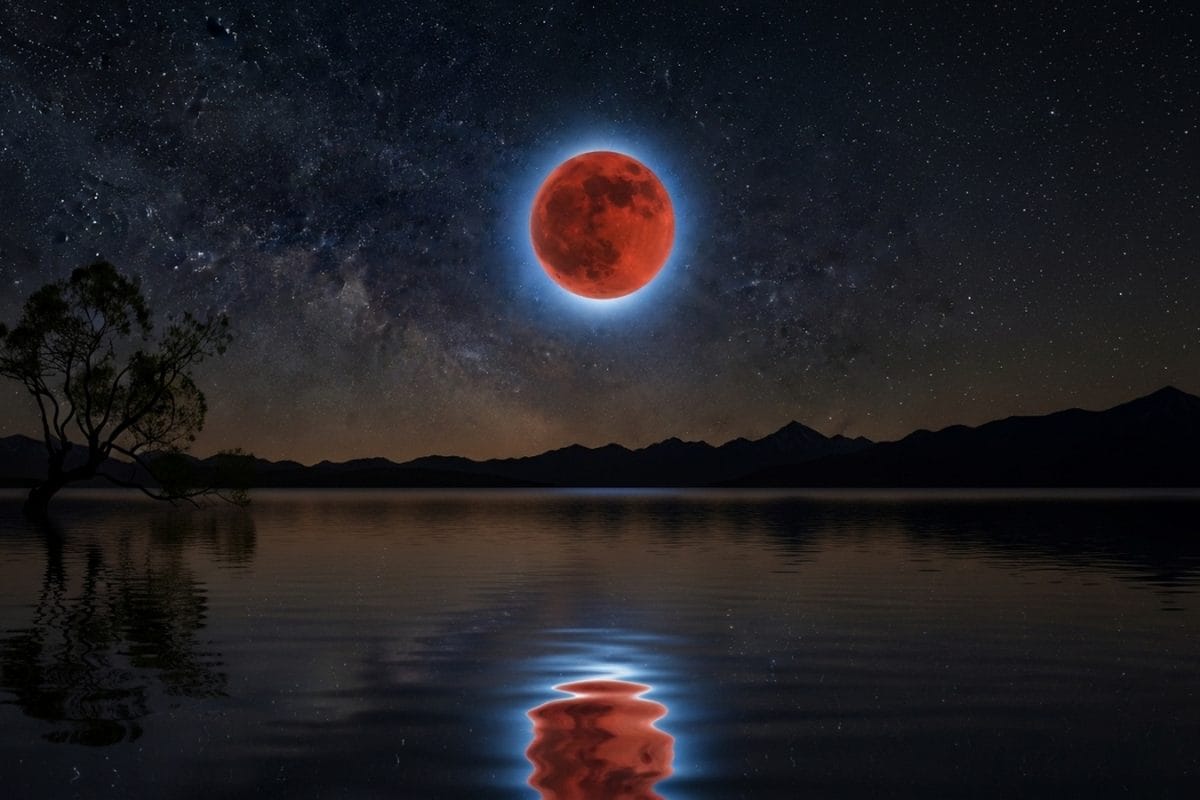 Chandra Grahan 2025: When & Where To Watch The ‘Blood Moon’ In India