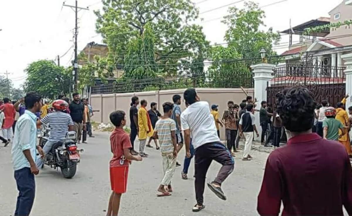 Nepal On Edge: Fresh Protests, Stone-Pelting, Vandalism, Arson On Streets
