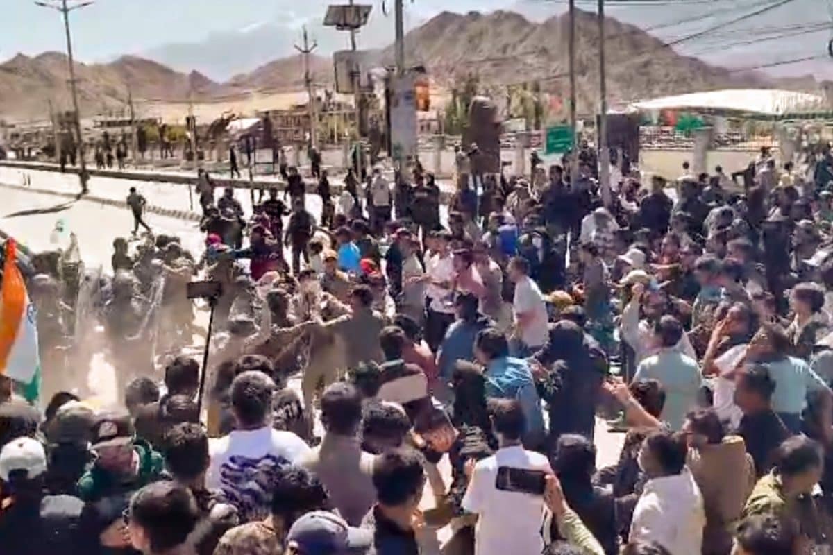Sonam Wangchuk Breaks Hunger Strike After 15 Days As Protest Turns Violent In Ladakh