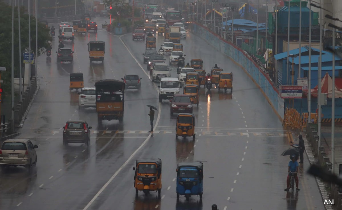 Chennai Gears Up For Monsoon With Motors And Vehicles On Standby