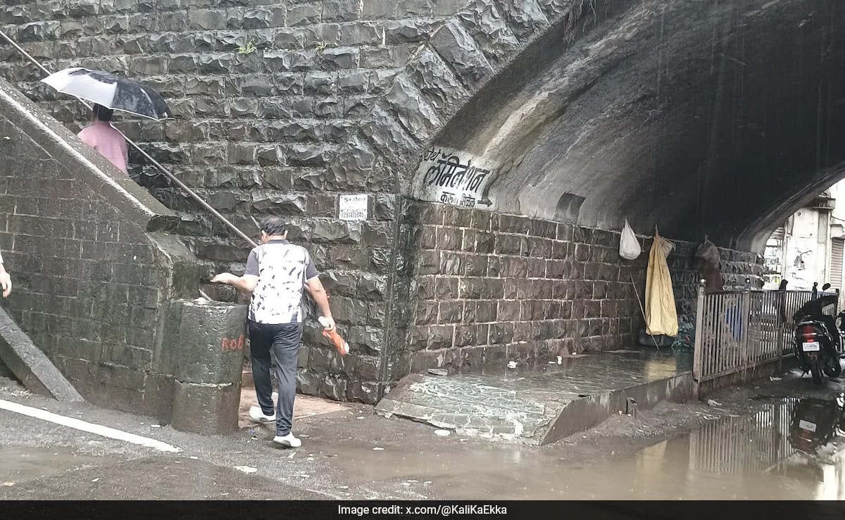 Mumbai’s Century-Old Elphinstone Bridge Demolished For New Double-Decker Structure