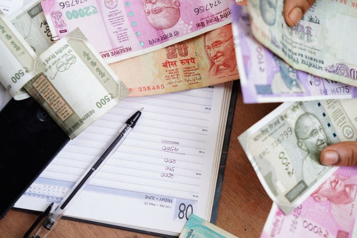 Cash Deals Cannot Be Disregarded Just Because There Is No Bank Record: Supreme Court