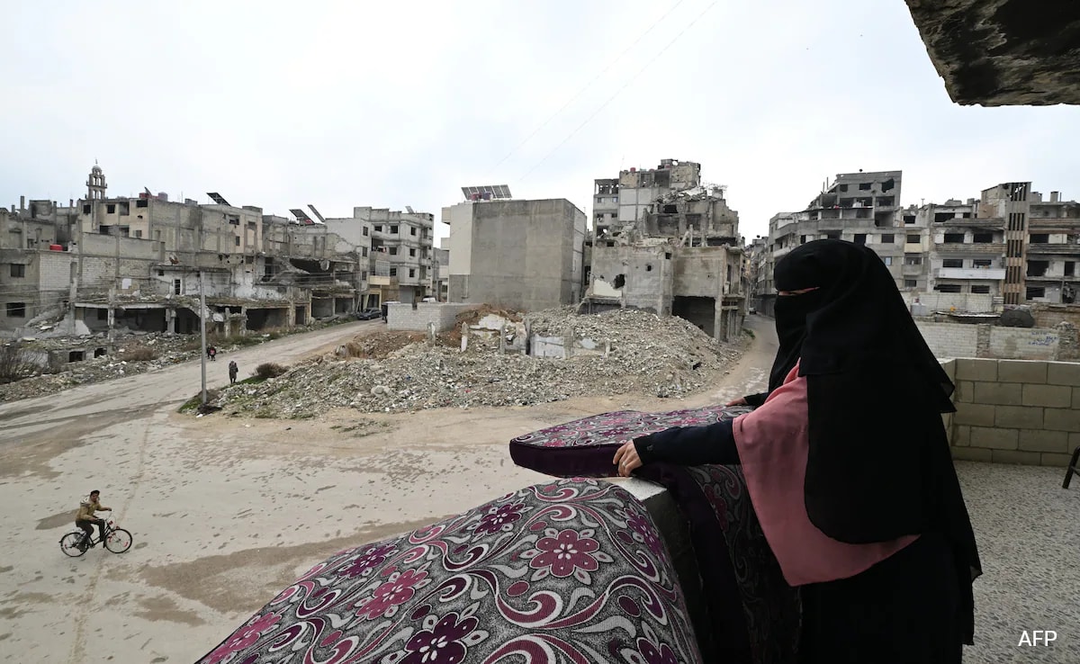 Israeli Strike Hits Near Syrian City Of Homs