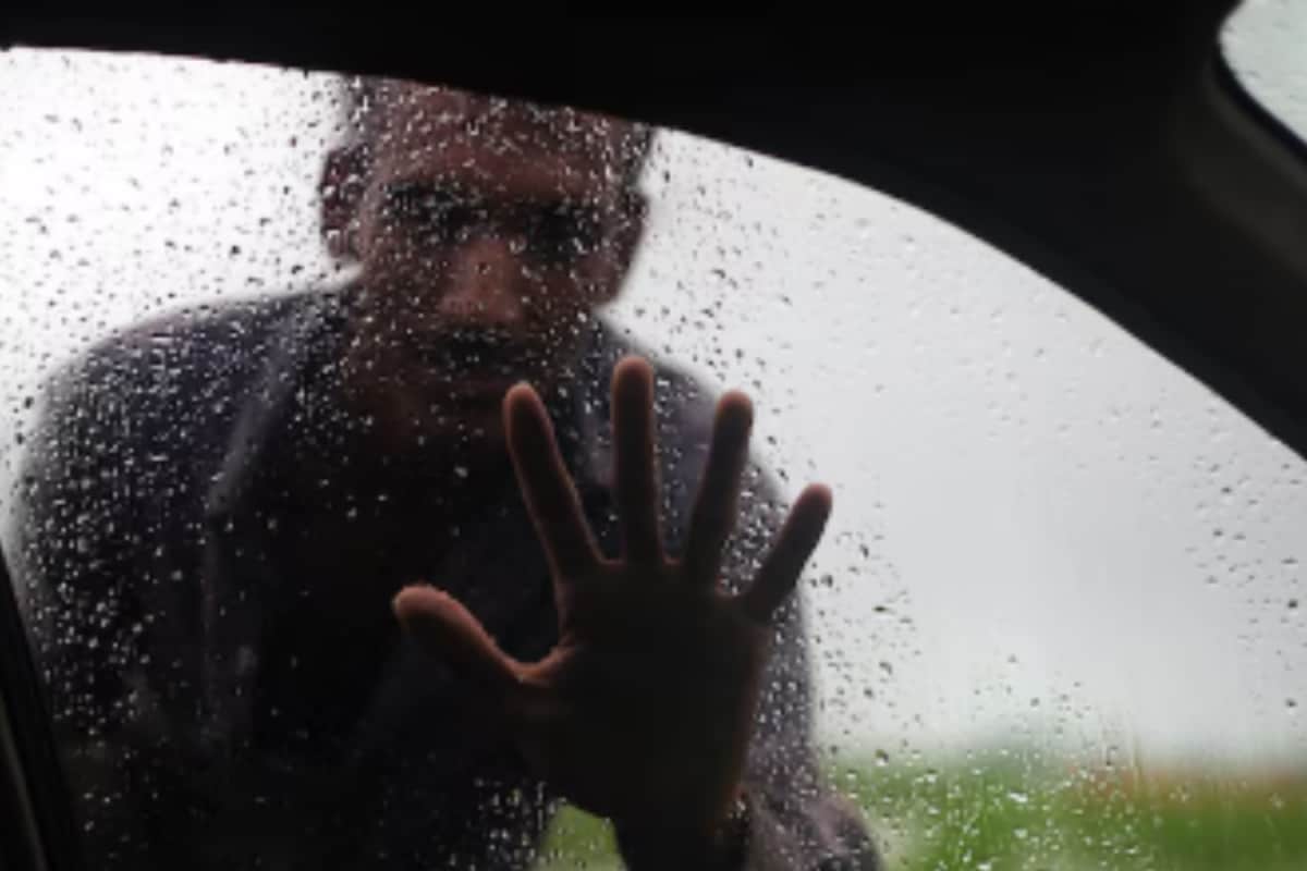‘Your Car Is Leaking Petrol…’: How The ‘Thak-Thak’ Gang Tricks And Loots Commuters