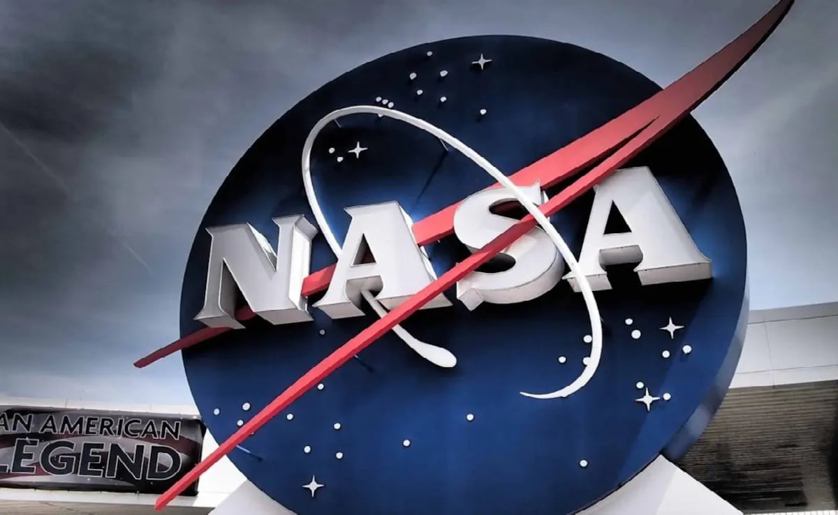 Nasa Expels Chinese Nationals Over Espionage Fears