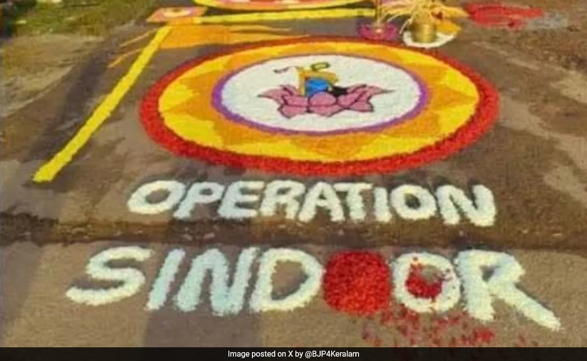 27 RSS Activists Charged For Laying Floral Carpet In Kerala Temple