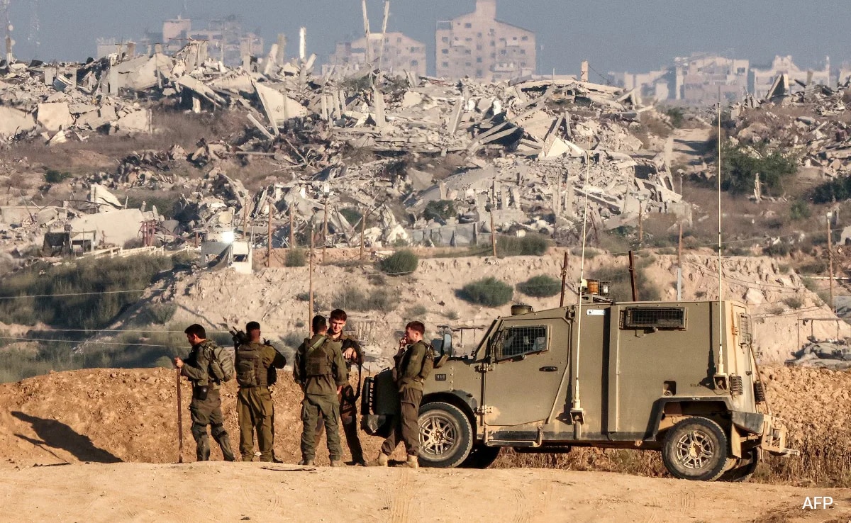 50 Palestinians Killed As Israel Steps Up Attacks In Gaza