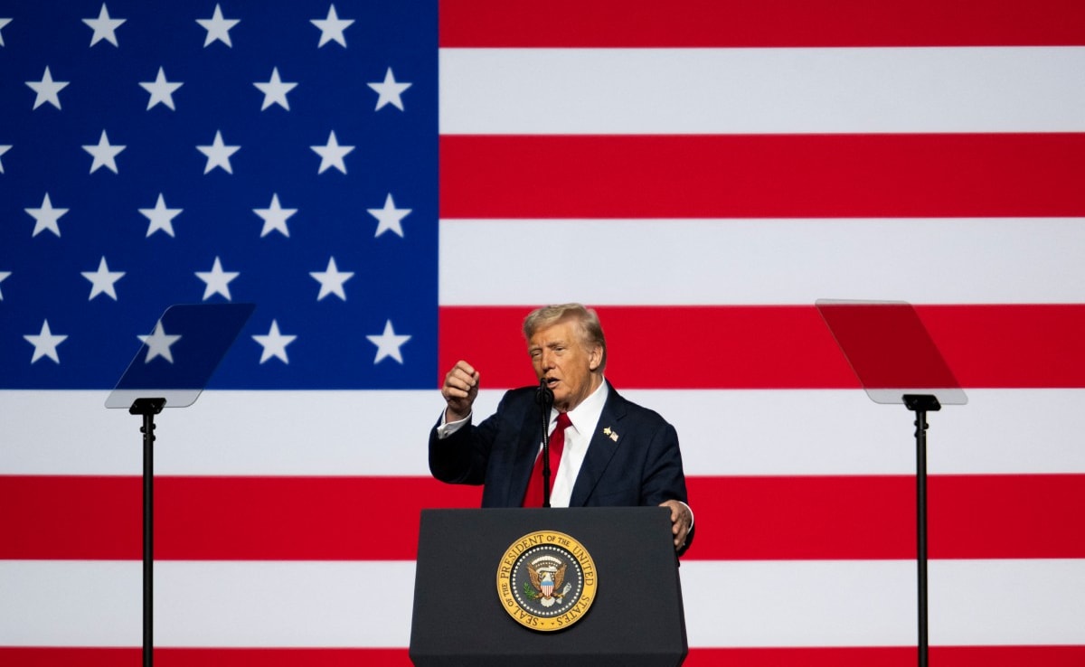 “I Love Tariffs”: Trump Defends His Trade Policy, Says It’s “Making US Rich”