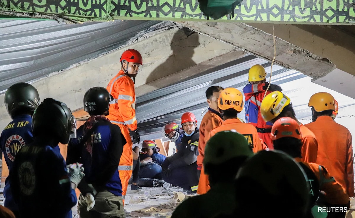 Indonesia School Collapse Death Count Rises To 37, Search On For 26
