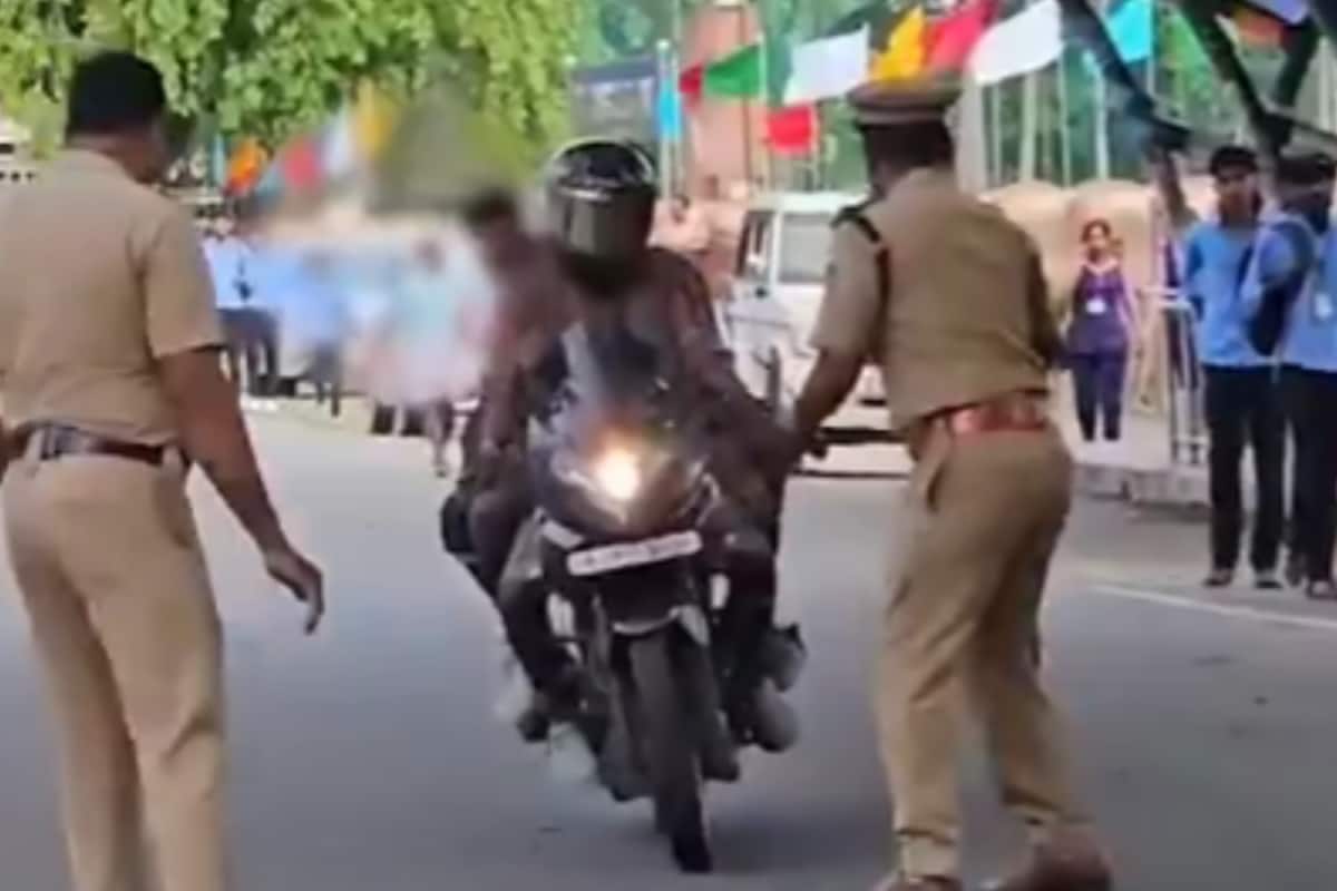 Kerala Cops Nab Trio After Motorcycle Breach During President Murmu’s Visit | Video