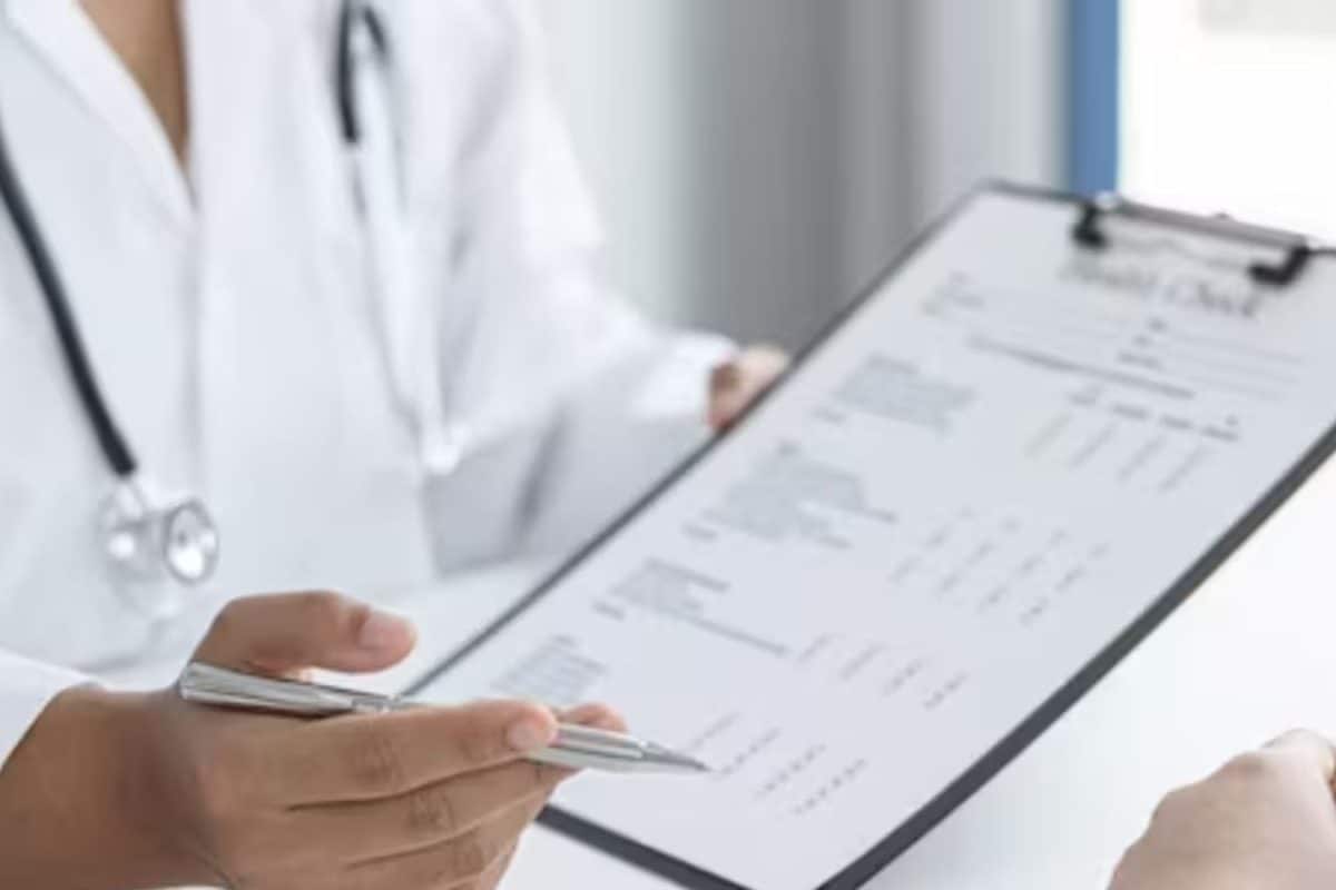 ‘Not A Single Word…’: High Court Judge Warns Doctors Over Poor Handwriting In Prescriptions