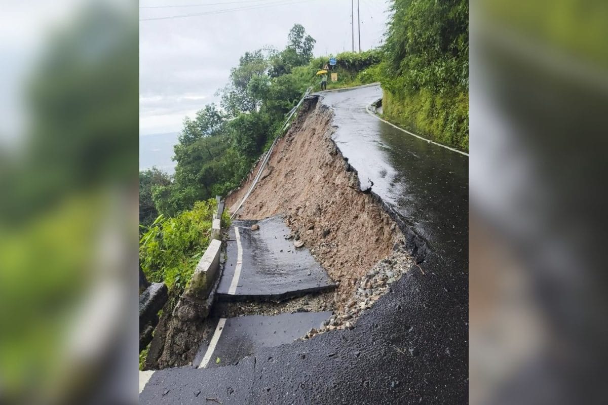 News18 Afternoon Digest: 14 Killed In Darjeeling Landslide, Doctor Arrested For Prescribing ‘Toxic’ Cough Syrup And More