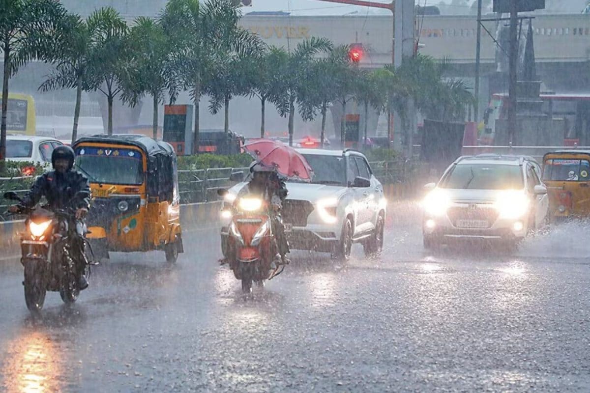 Heavy Rain Batters Tamil Nadu, 8 Districts On Red Alert; Flood Warning In Madurai | Check Forecast