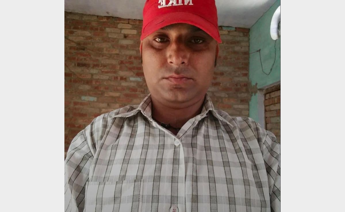 Family Cremates Another Man After Dead Bodies Mix Up At Delhi Hospital