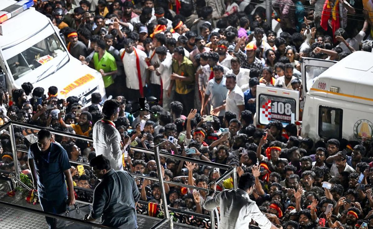 Cops’ Lathicharge Led To Stampede At Karur, Vijay’s Party Alleges In Court