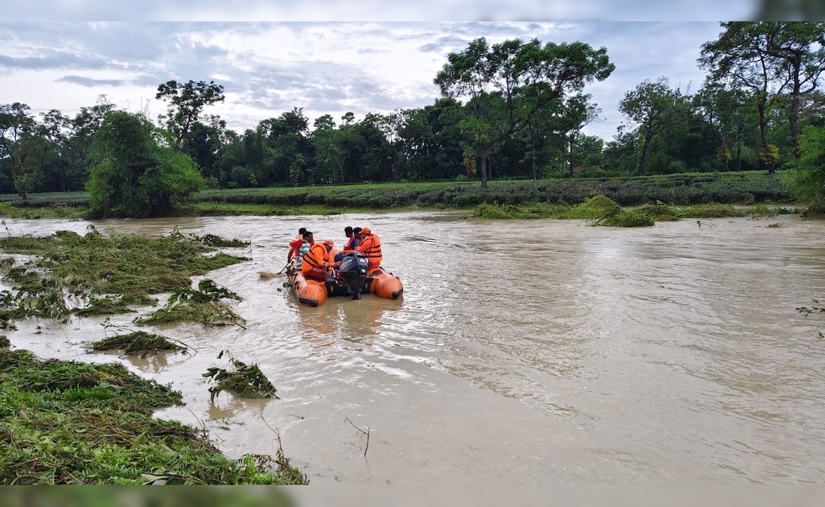 Amid Darjeeling Deluge, North Bengal Gets A Flood Warning From Bhutan