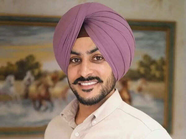 Punjabi Singer-Actor Rajvir Jawanda Passes Away 11 Days After Bike Crash