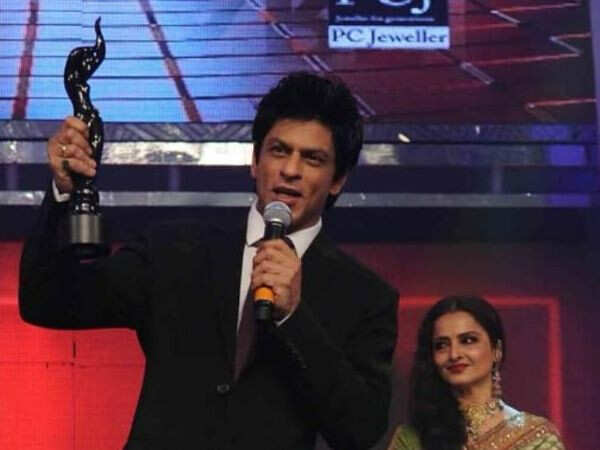 Shah Rukh Khanâs Most Iconic Filmfare Moments