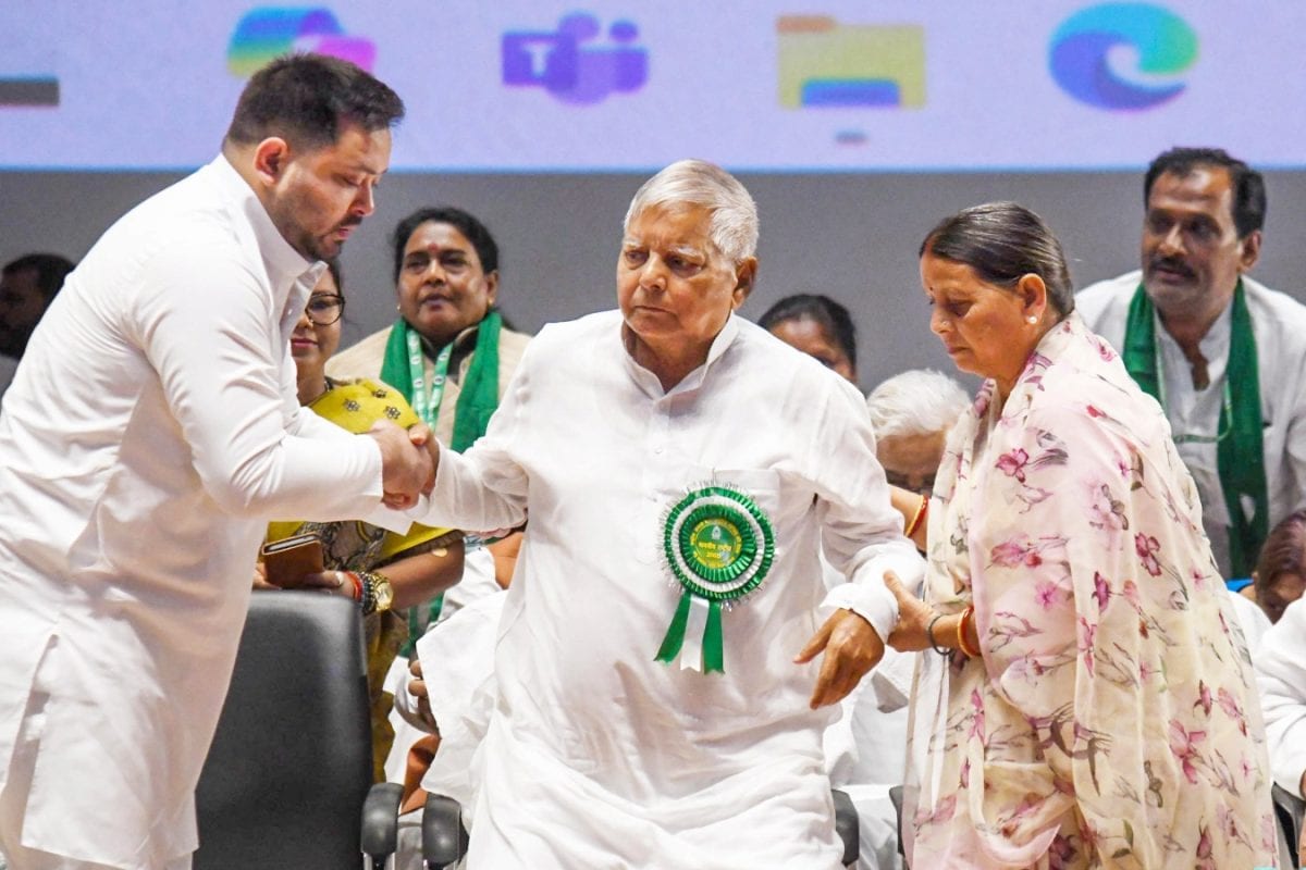 ‘Will Handle Whatever Is Happening’: Lalu Yadav Speaks On Family Feud, Raj Lakshmi Backs Tejashwi