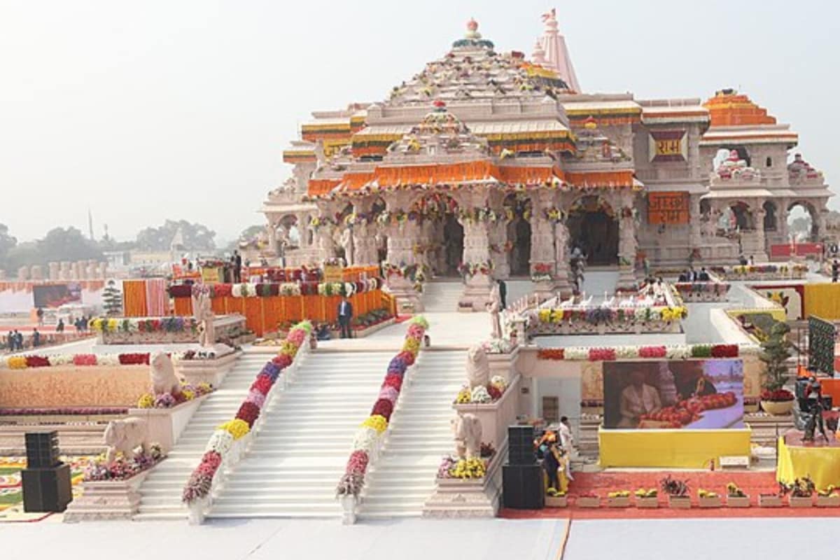 Ayodhya Gears Up For Grand ‘Dhvajarohan’ Ceremony, Over 6,000 Guests To Attend